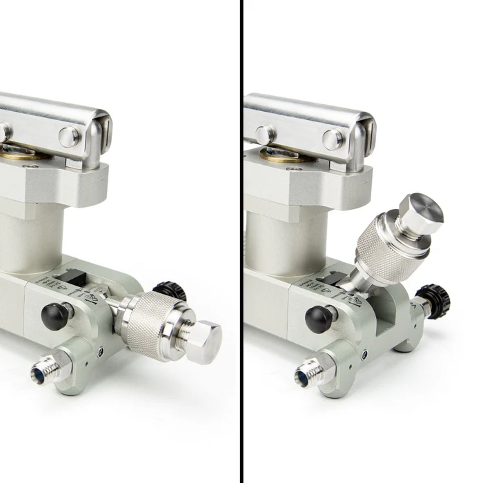Additel ADT993 Pneumatic Pressure Pump, 95% Vacuum to 1000psi (70bar)